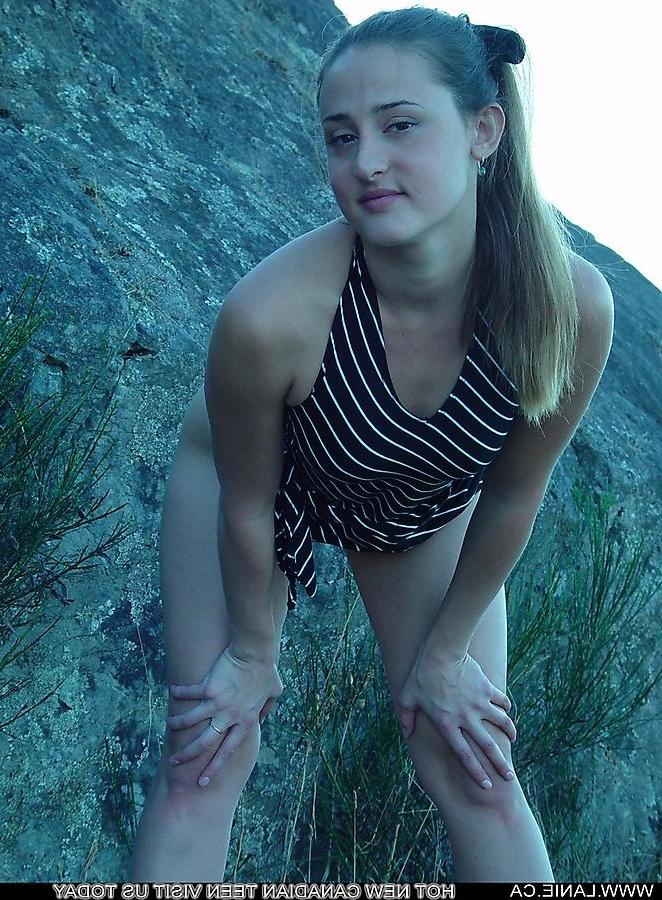 20P Pictures of Lanie.ca flashing you outside