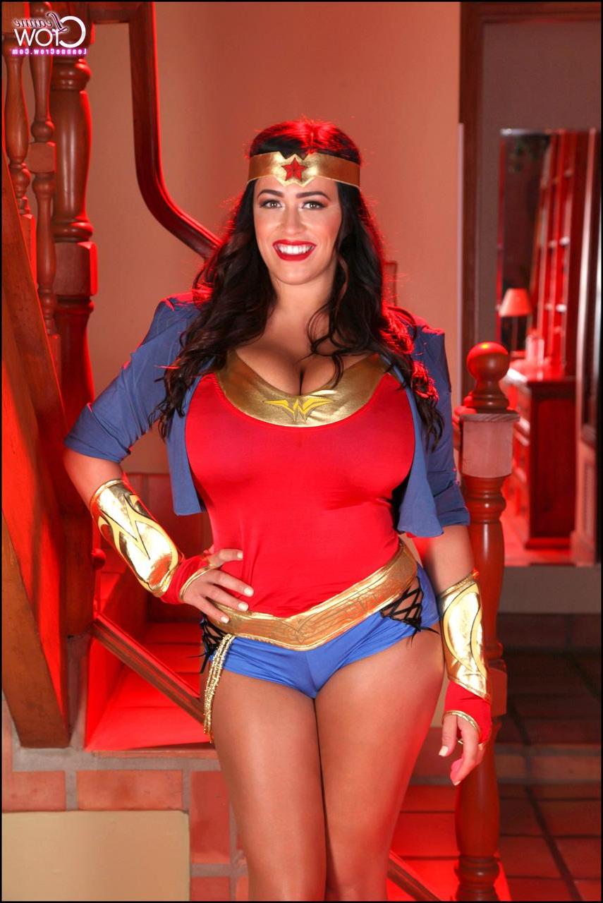 15P Leanne Crow dresses up as a busty Wonder Woman
