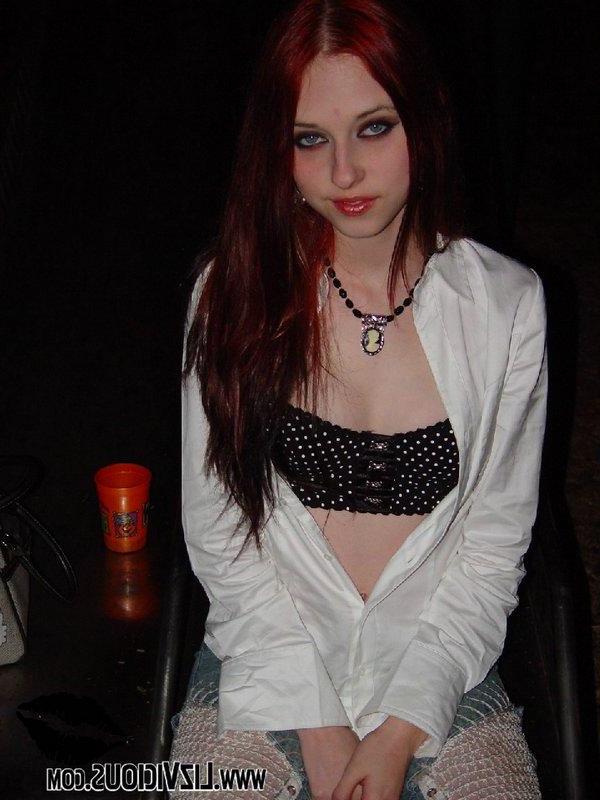 16P Liz Vicious flashing outside