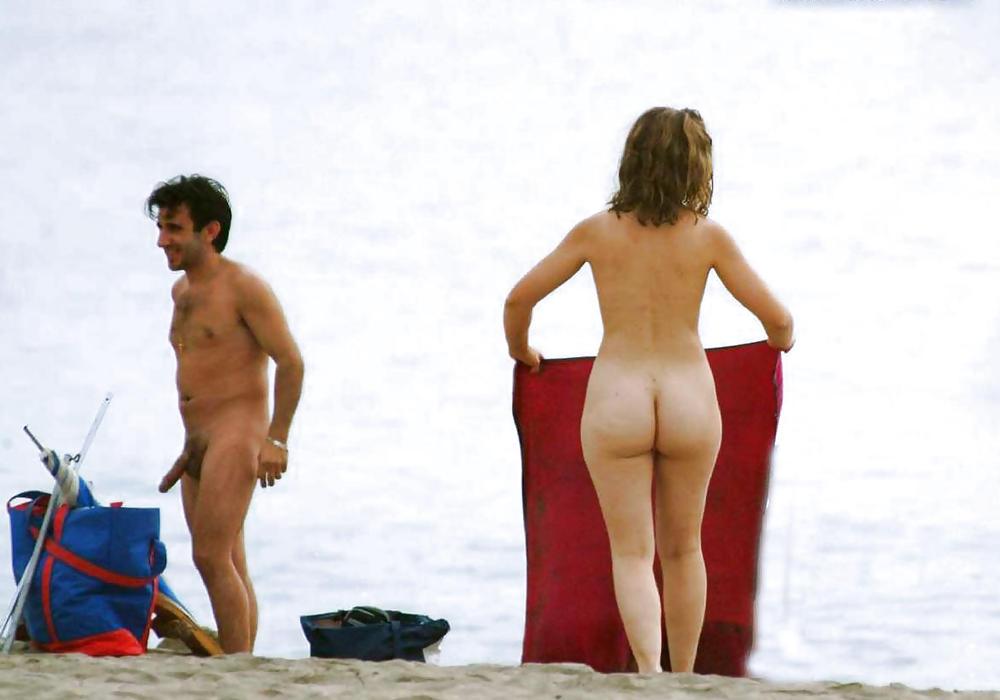25P I Love the Nudist Beach