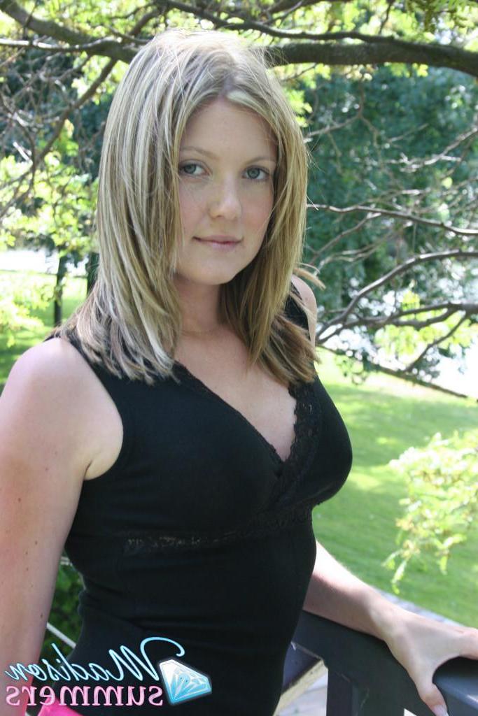 20P Pictures of teen cutie Madison Summers showing you what's up her skirt