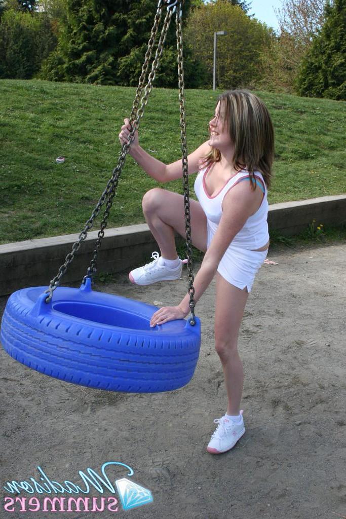 20P Pictures of teen model Madison Summers teasing at a park