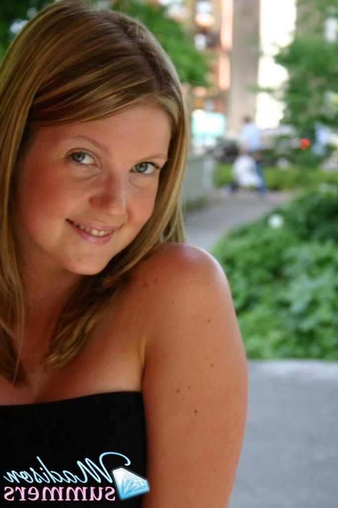 20P Pictures of teen girl Madison Summers flashing at a train station