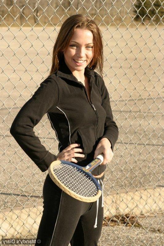 20P Pictures of teen girl Mandy's Diary flashing while she plays tennis