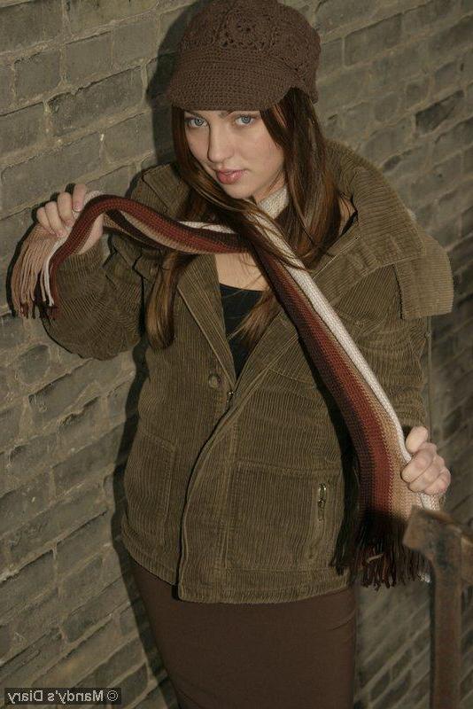 20P Pictures of teen porn babe Mandy's Diary flashing outside on a cold day