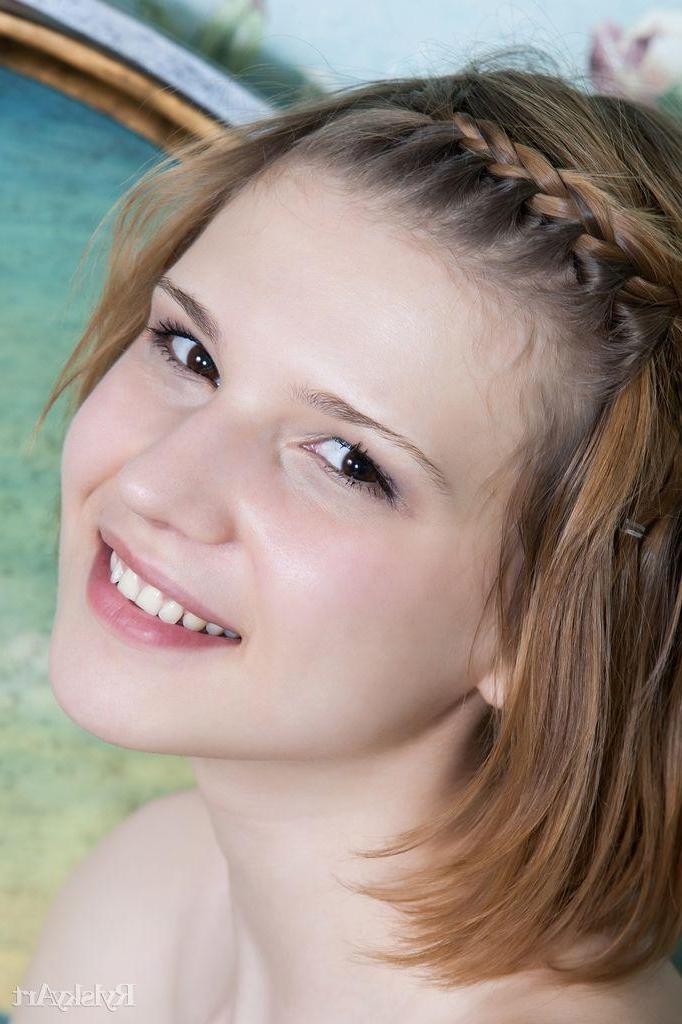 16P Teen girl Maria M shows you her hairy bush in bed