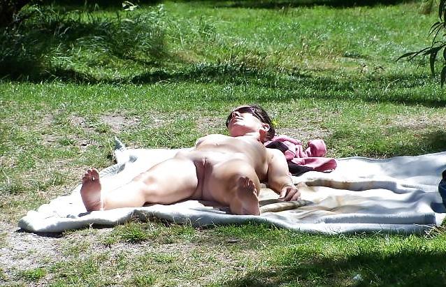 25P Slut at the Beach