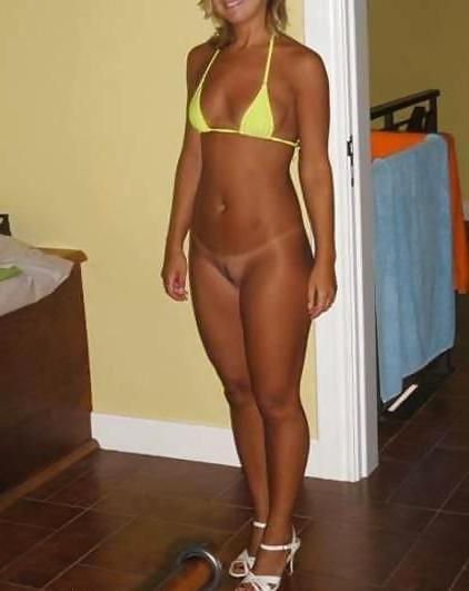 25P Slut at the Beach