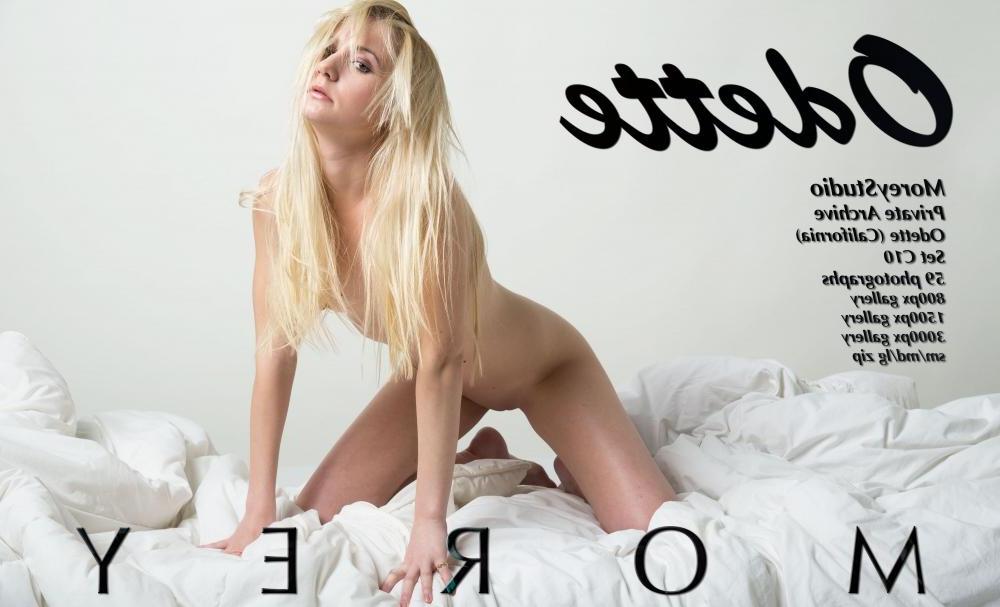 11P Blonde girl Odette shows off her tight nude body