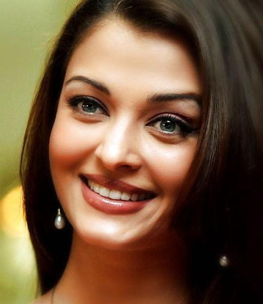 5P Aishwarya Rai - One of world's most beautiful woman