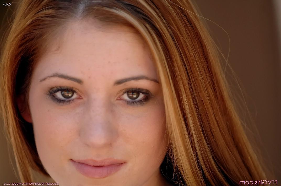 20P Pictures of redhead teen Ruby flashing her fun parts outside