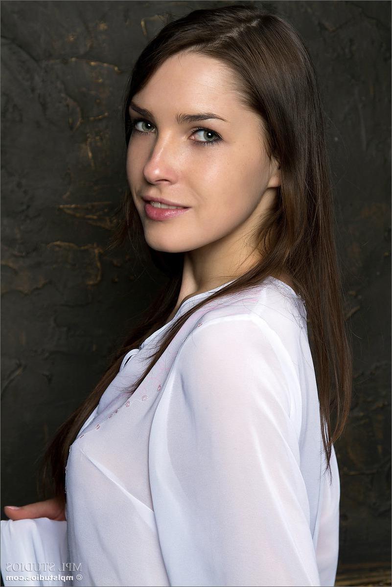 12P MPL Studios Presents Yulianna in "Bravo"