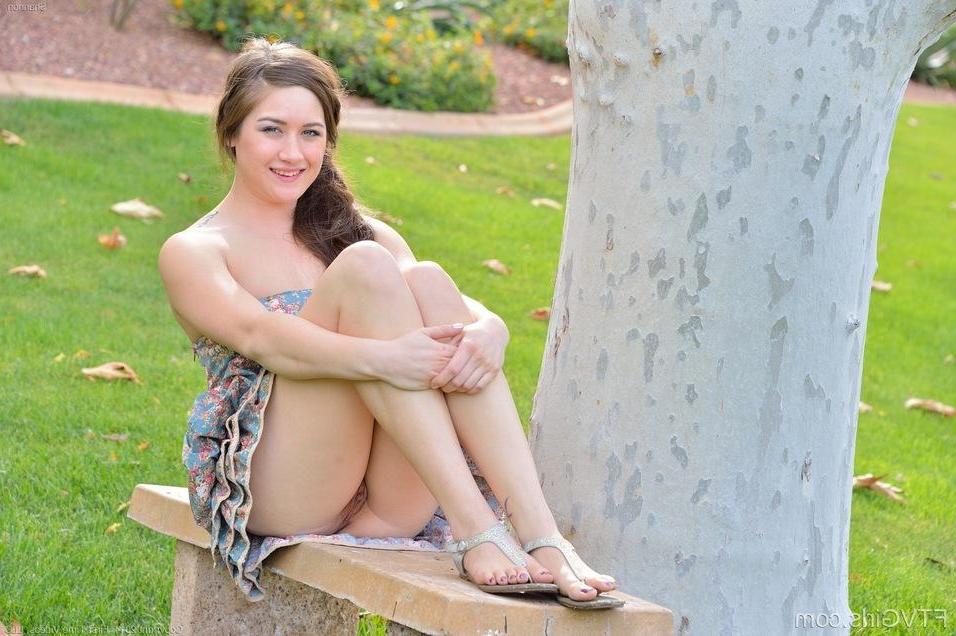 15P Beautiful brunette coed Shannon enjoys hard penetration with a huge dildo