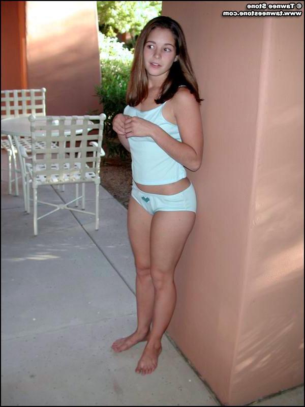 20P Pics of Tawnee Stone flashing outside