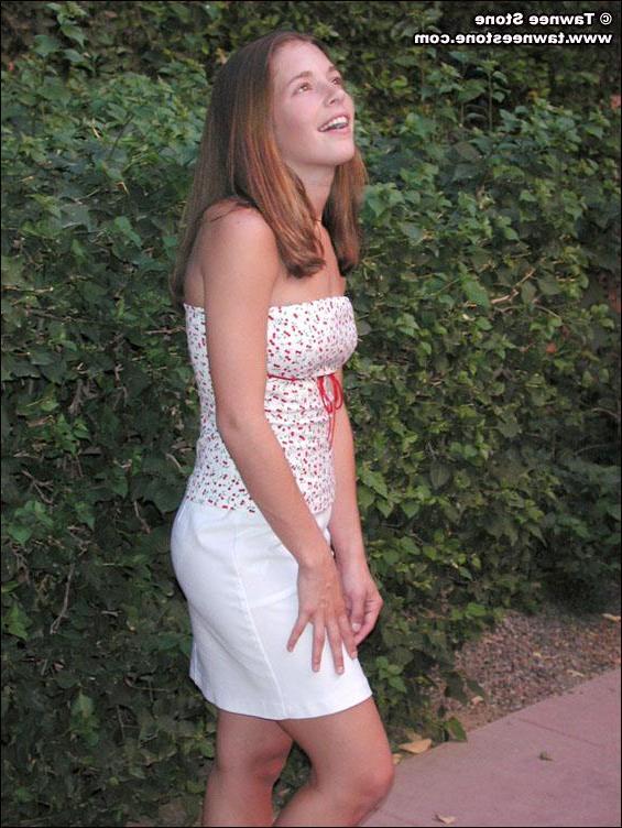 20P Pics of Tawnee Stone flashing her tits outside