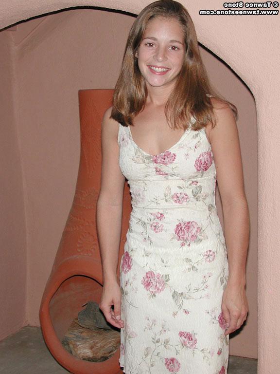 20P Pics of Tawnee Stone flashing her tits