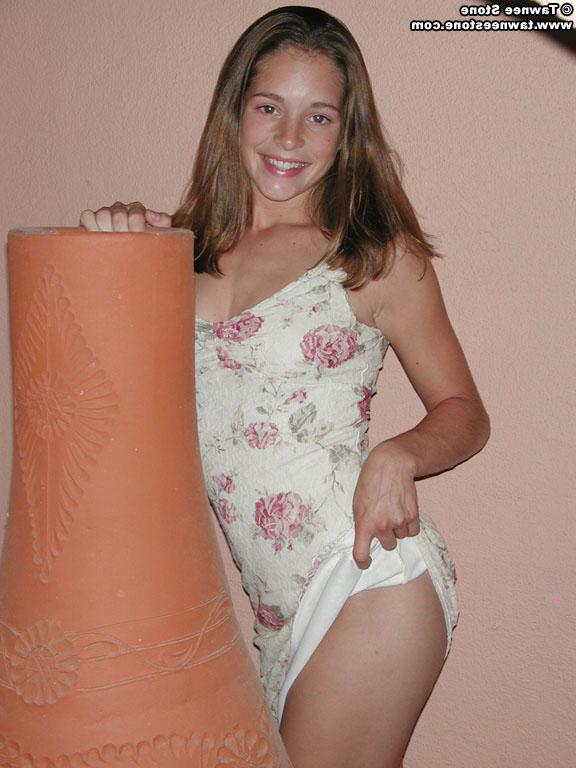 20P Pics of Tawnee Stone flashing her tits