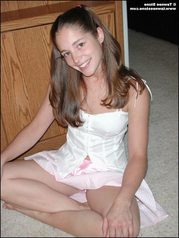 20P Pictures of teen nympho Tawnee Stone getting naked for you