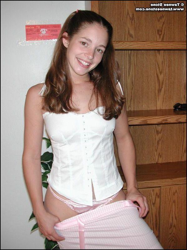 20P Pictures of teen nympho Tawnee Stone getting naked for you