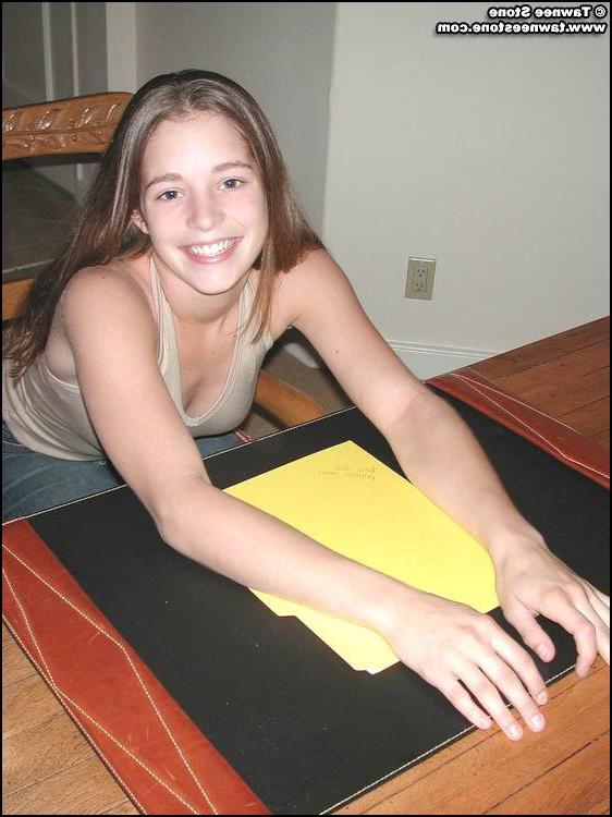 19P Pictures of teen girl Tawnee Stone getting naked just for you