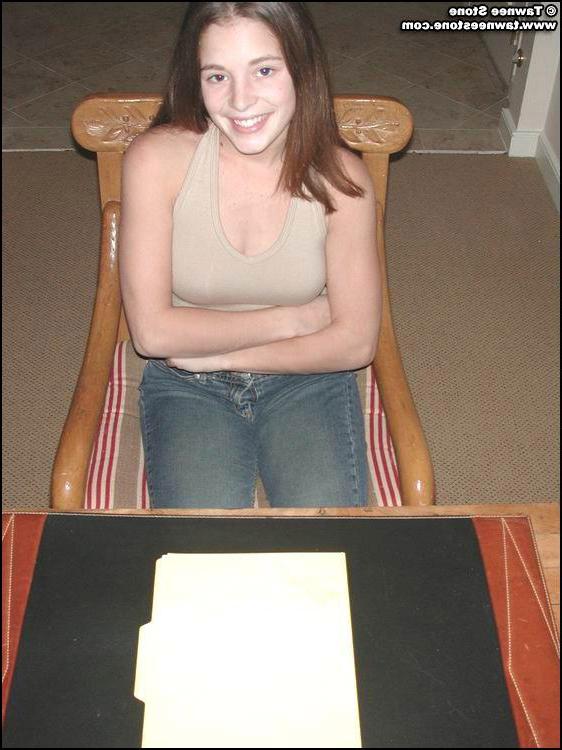 19P Pictures of teen girl Tawnee Stone getting naked just for you