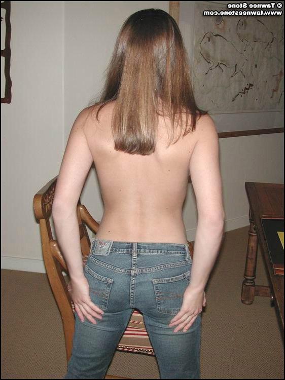 19P Pictures of teen girl Tawnee Stone getting naked just for you