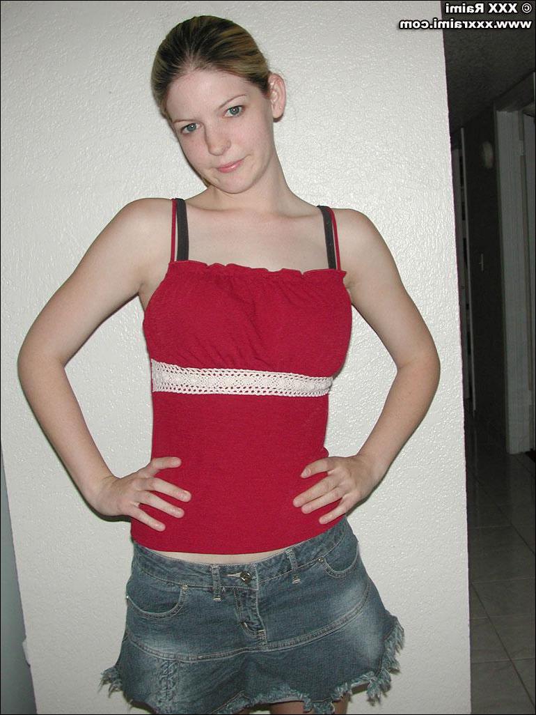20P Pictures of XXX Raimi nude and spreading her legs