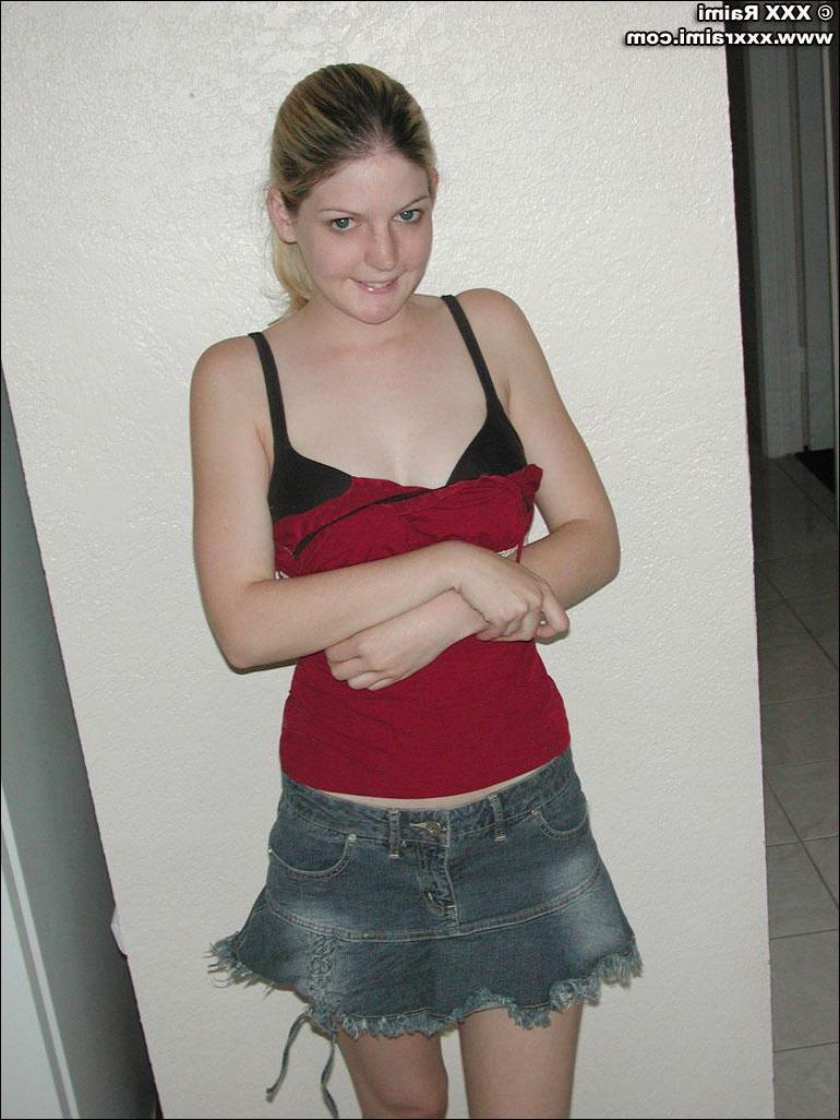 20P Pictures of XXX Raimi nude and spreading her legs