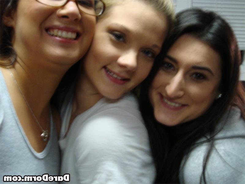 12P Hot college coeds get their fuck on in the dorm