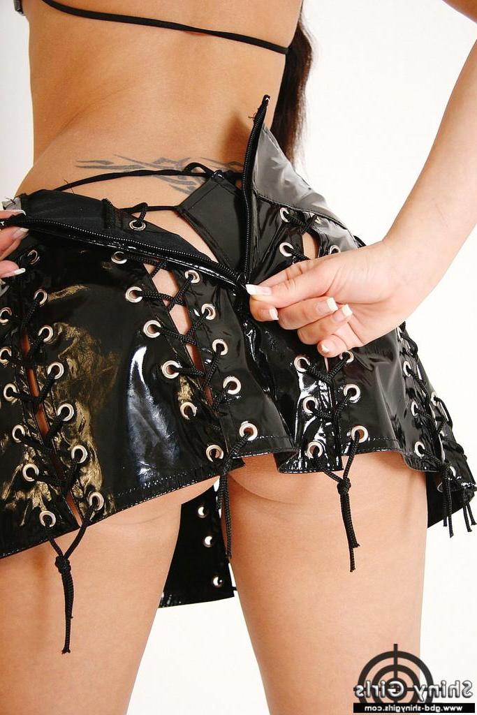 16P Shinygirls Sophie posing topless in leather skirt