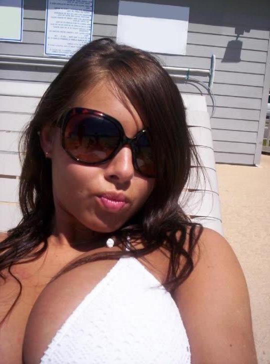 10P Hot spring break girls with big boobs tease on camera
