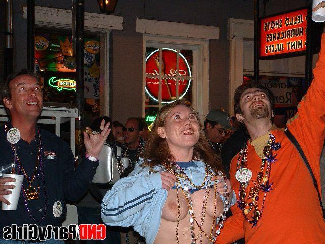 12P Pictures of drunk teens flashing