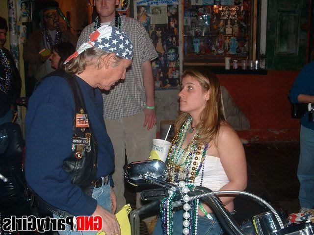 12P Pictures of drunk teens exposing their titties