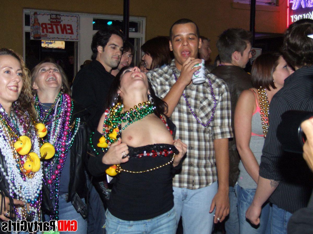 12P Pictures of wild party girls going crazy