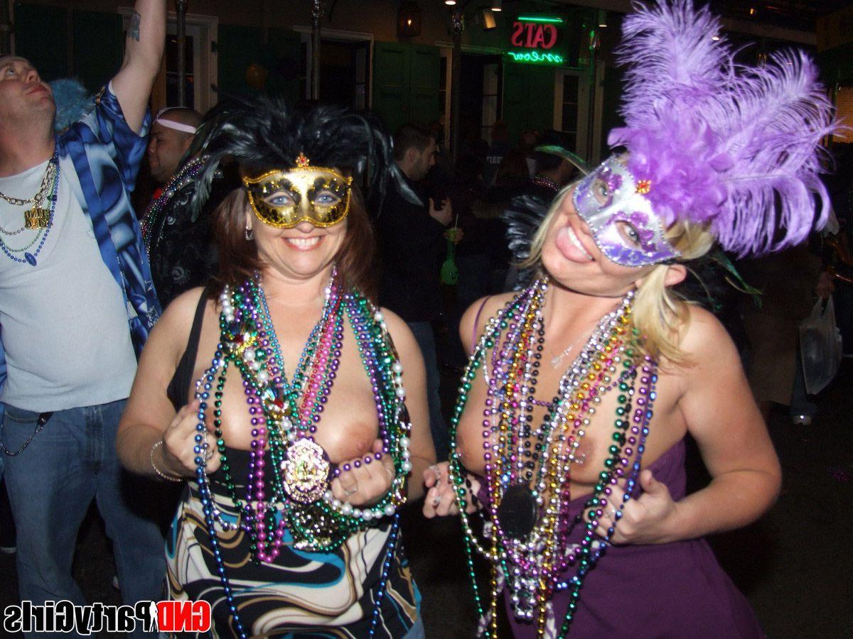 12P Pictures of wild party girls going crazy