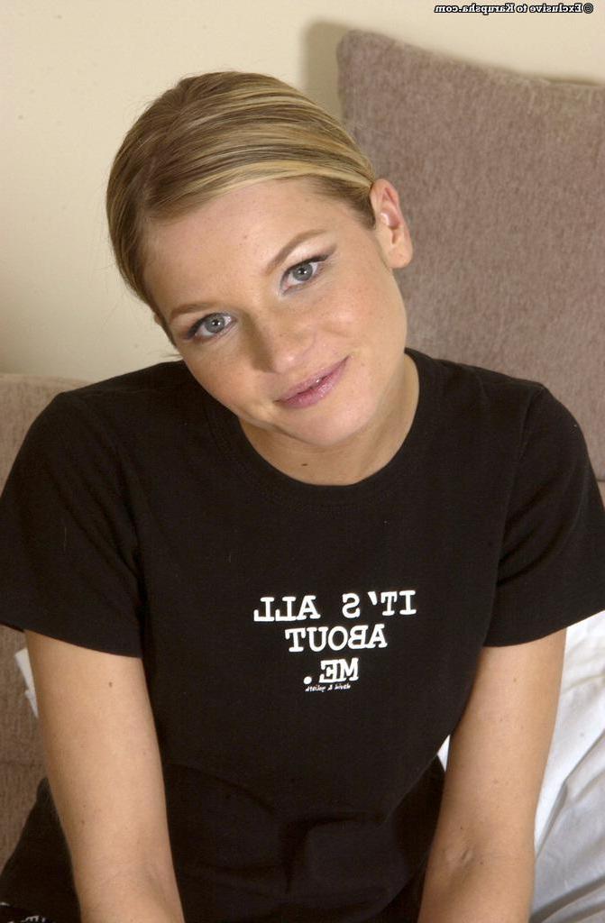 15P Sexy teen strips out of her pajamas to give you her wet pussy