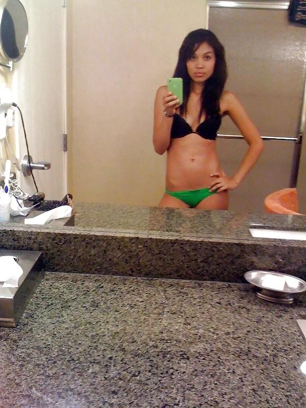 25P NYC LATIN BABES