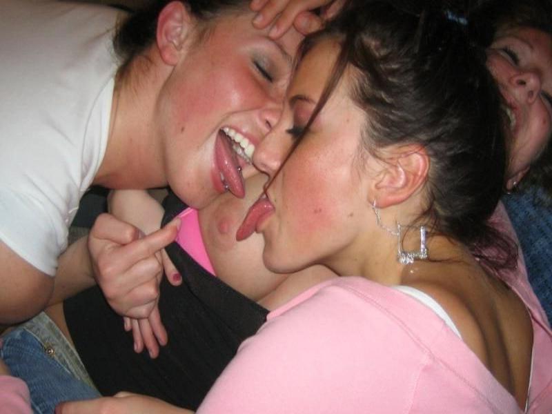 10P Lesbians having kinky fun by licking their girlfriends' tits