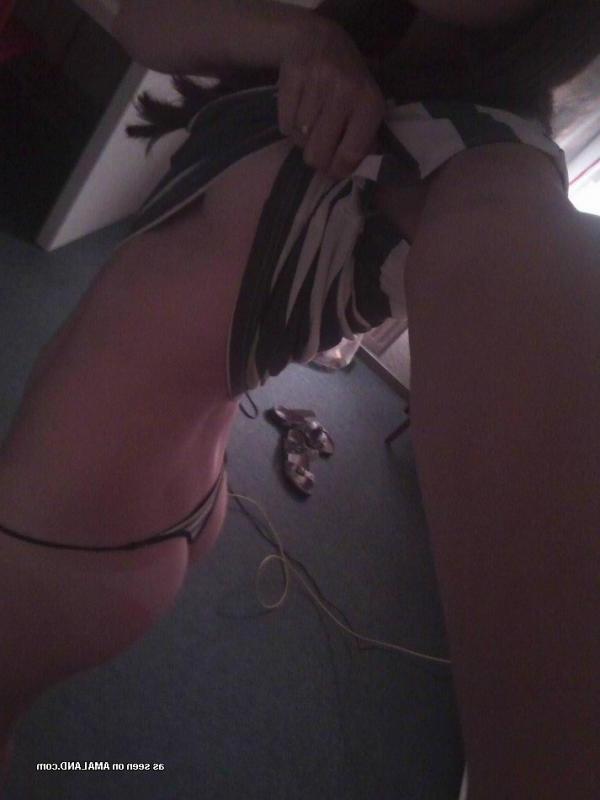 15P Gallery of a naughty girlfriend flashing her perky breasts