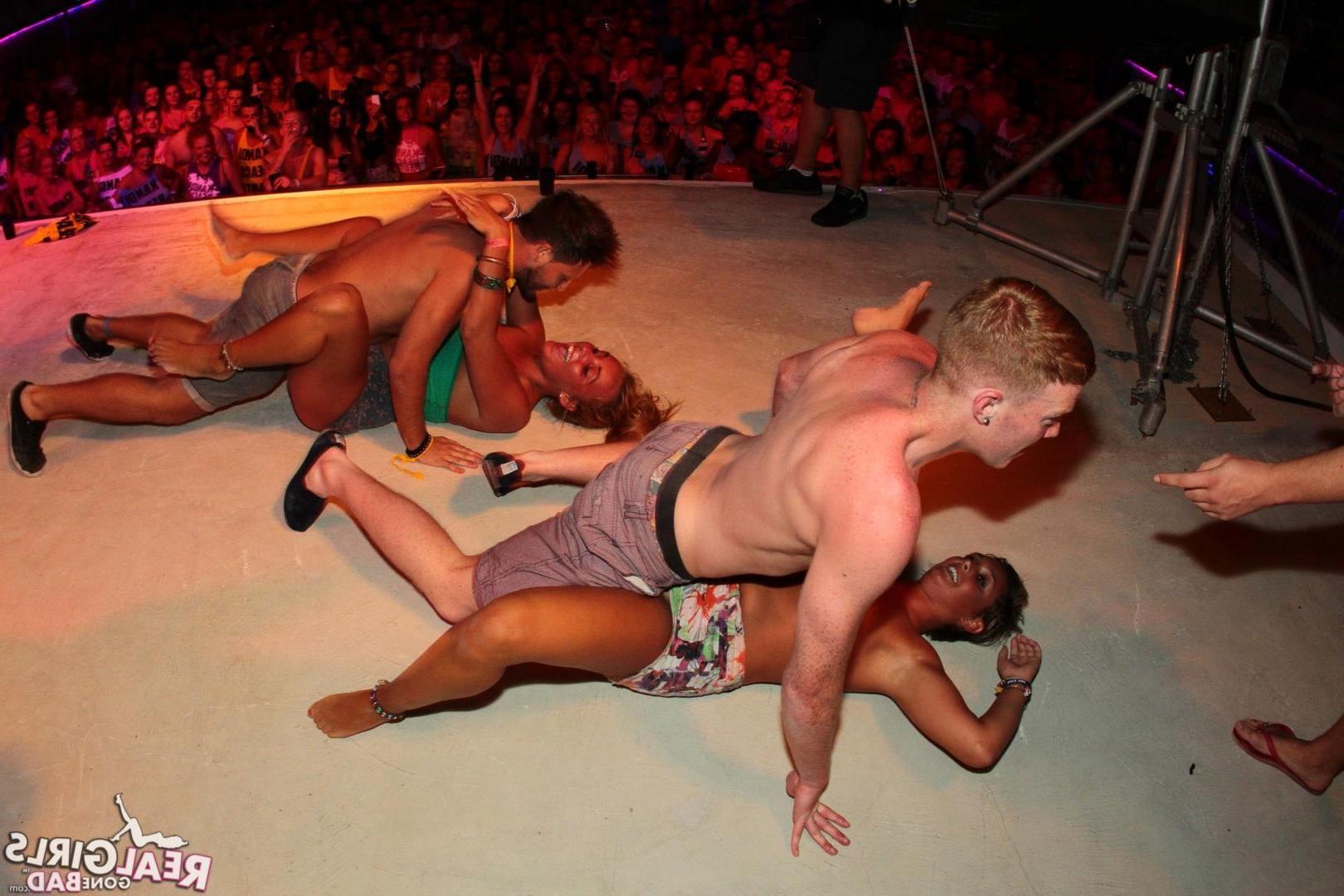 12P Hot college girls go wild on stage during spring break