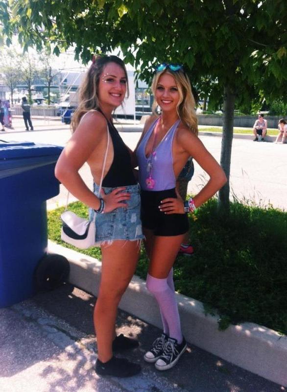 14P Hot college coeds take selfies while partying
