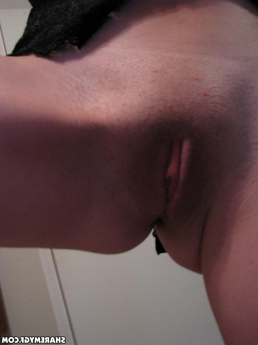 12P Horny girlfriend takes selfshot pictures of herself in a little black lace outfit