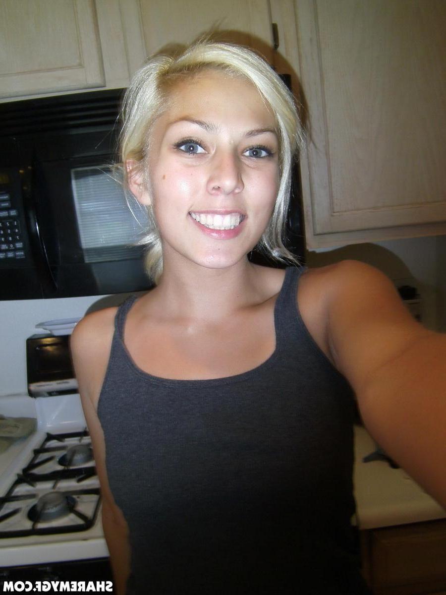 12P Sexy horny girlfriend takes selfshot pictures of her perky tits and tight ass