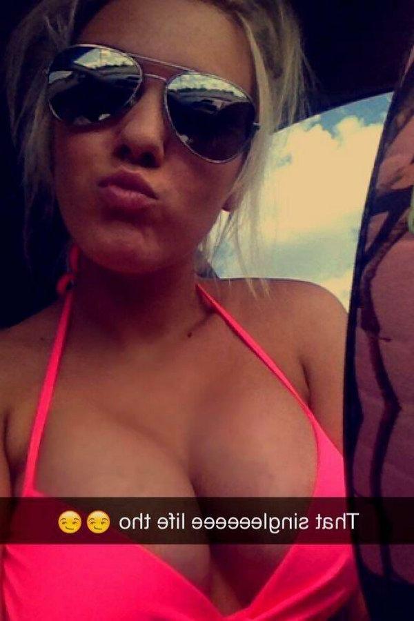 15P Naughty coeds take selfies with their phones