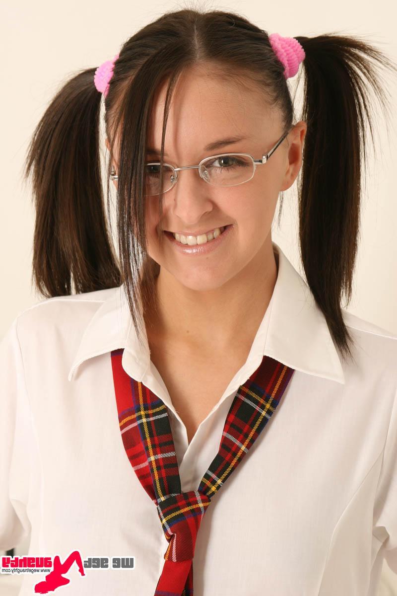 15P Pictures of a schoolgirl getting naked