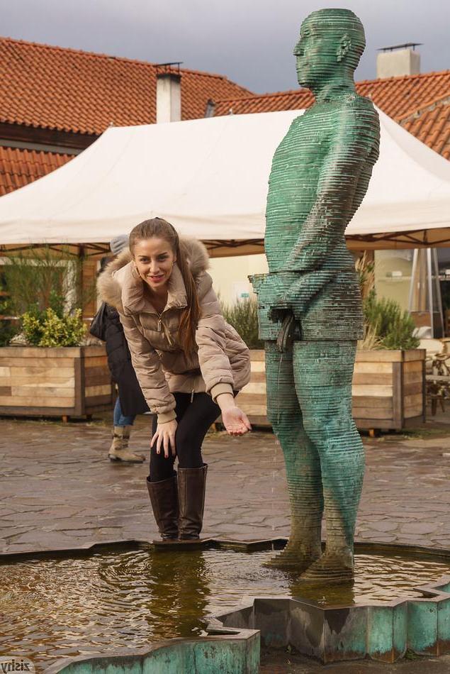 8P Hot coed Lenka Samkova teases with her hot body in Prague