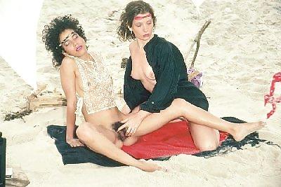 10P Hairy Pussy Lesbians