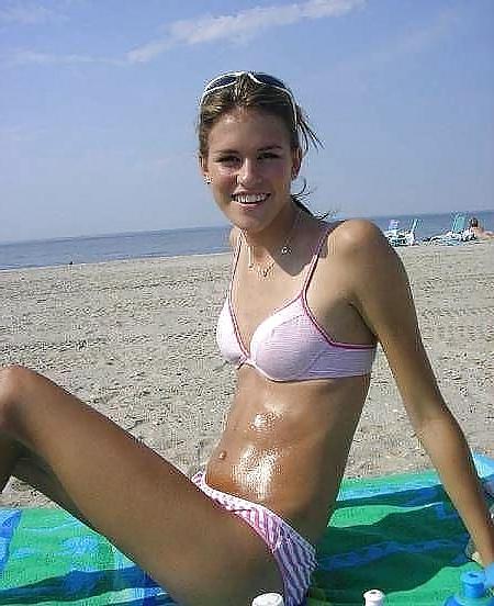 20P Beach Girls 7
