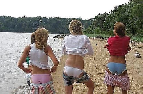 20P Beach Girls 7
