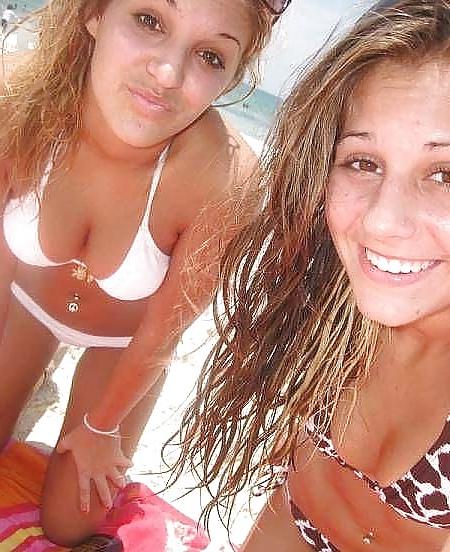 20P Beach Girls 7